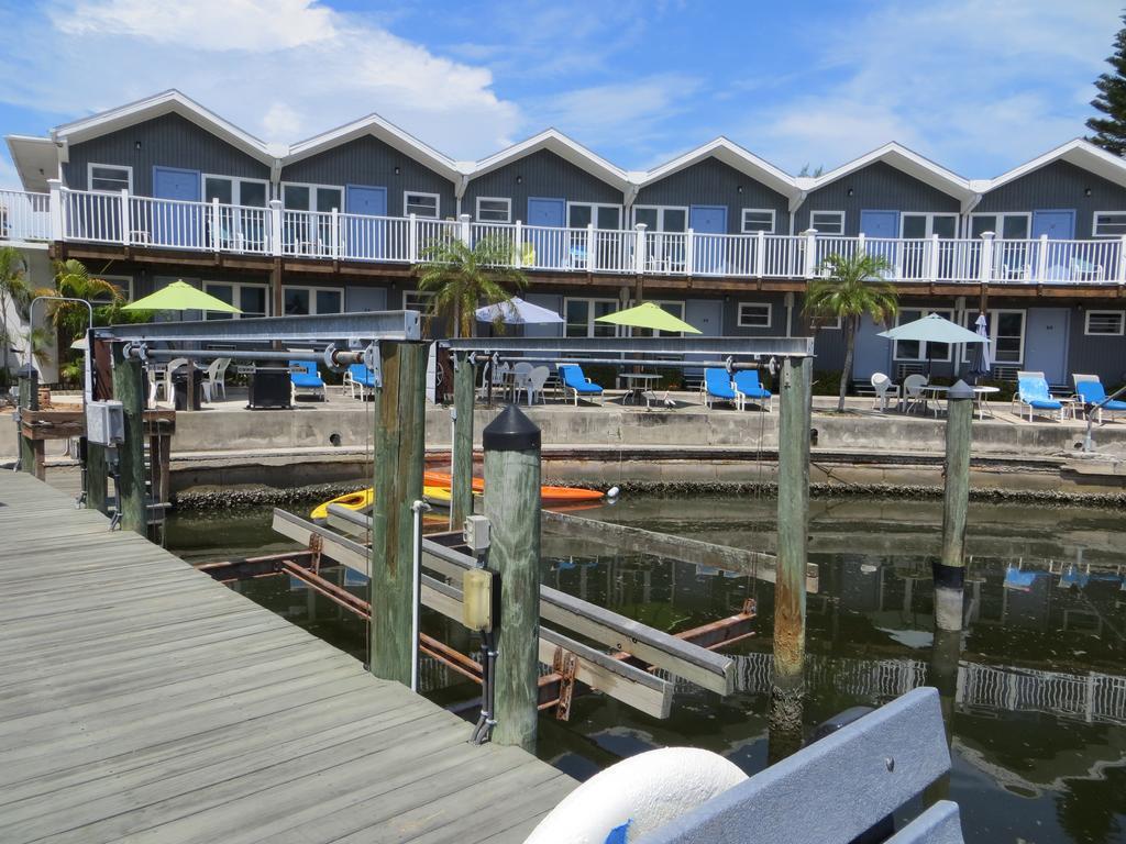 Dolphin Inn Fort Myers Beach Exterior photo