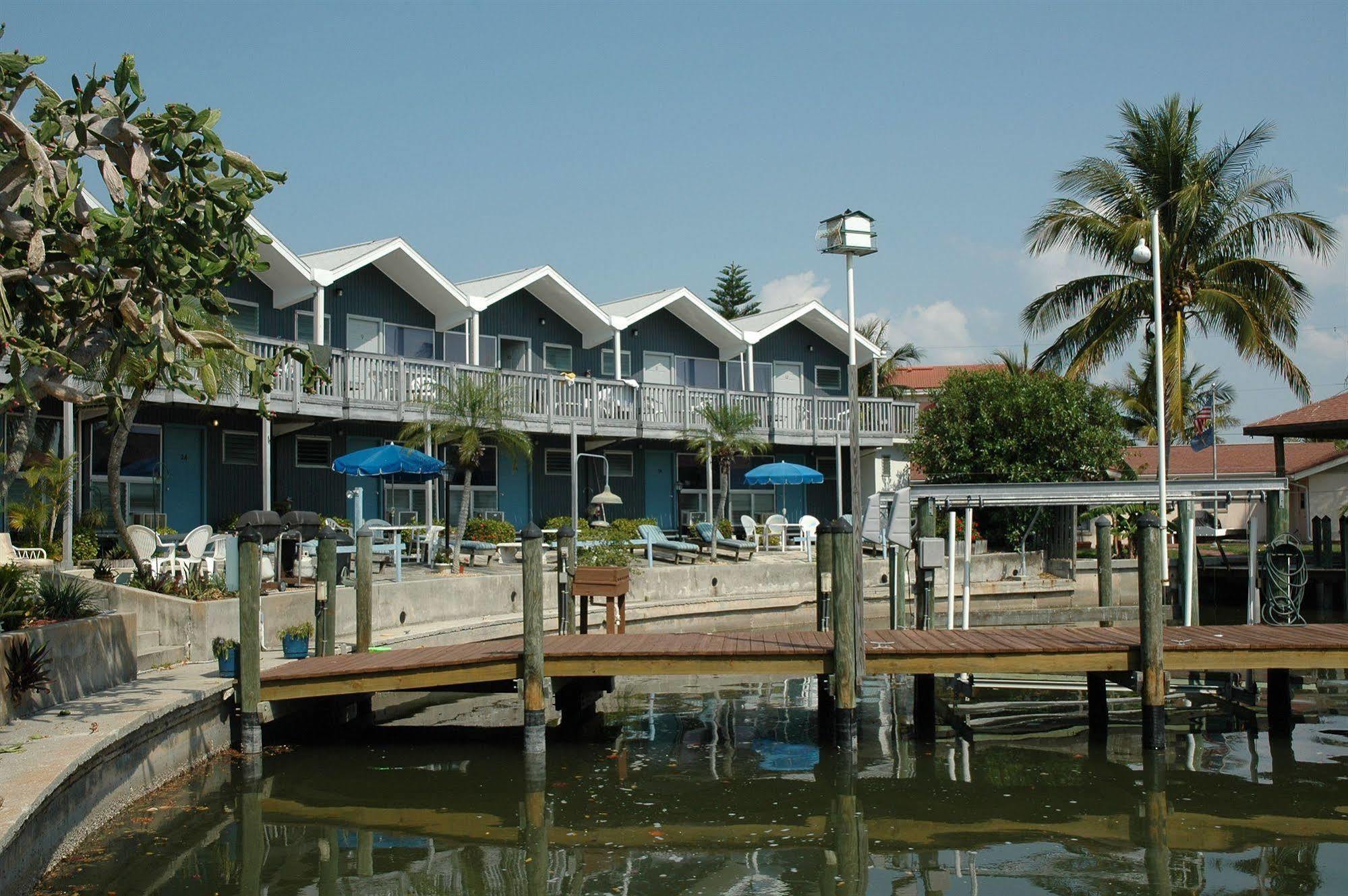 Dolphin Inn Fort Myers Beach Exterior photo